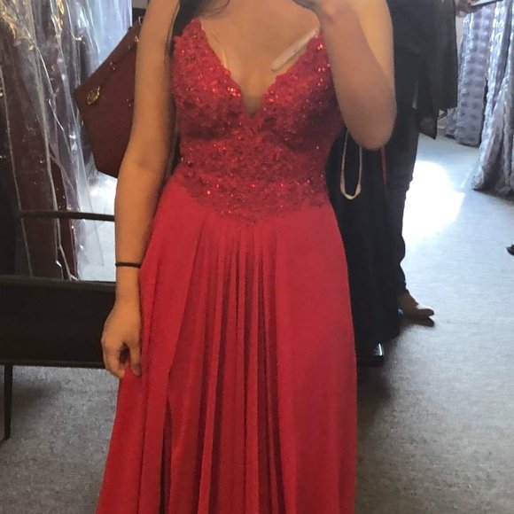 Red prom dress